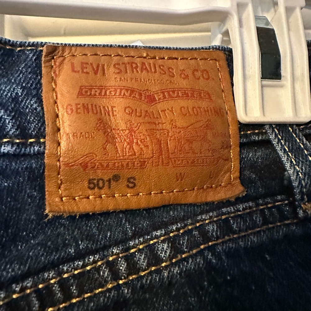 501 Skinny Distressed Jeans - Salsa Broken Stone - Picture 6 of 9